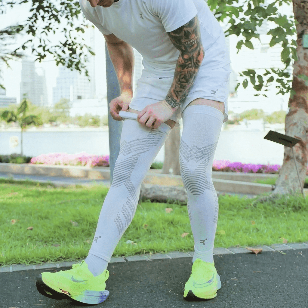 KniTec V2 - Compression Sleeves For Knees and Legs - ReabTec